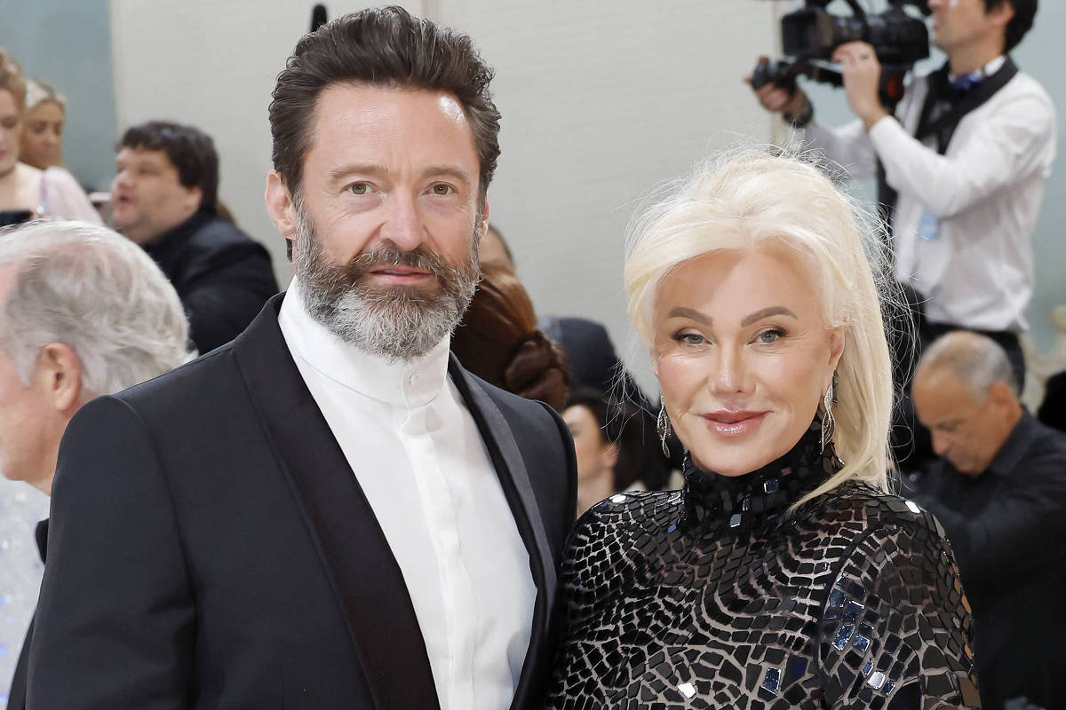 Hugh Jackman e Deborra-Lee Furness estavam juntos há 27 anos quando anunciaram a separação. (Foto: MIKE COPPOLA/Getty Images via AFP)