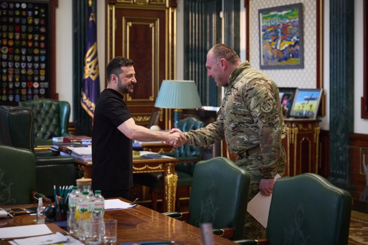 Zelensky autoriza recrutamento de cidadãos acima de 60 anos para o exército ucraniano