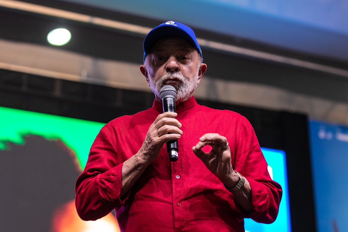 Lula sanciona lei para fortalecer exportações de micro e pequenas empresas