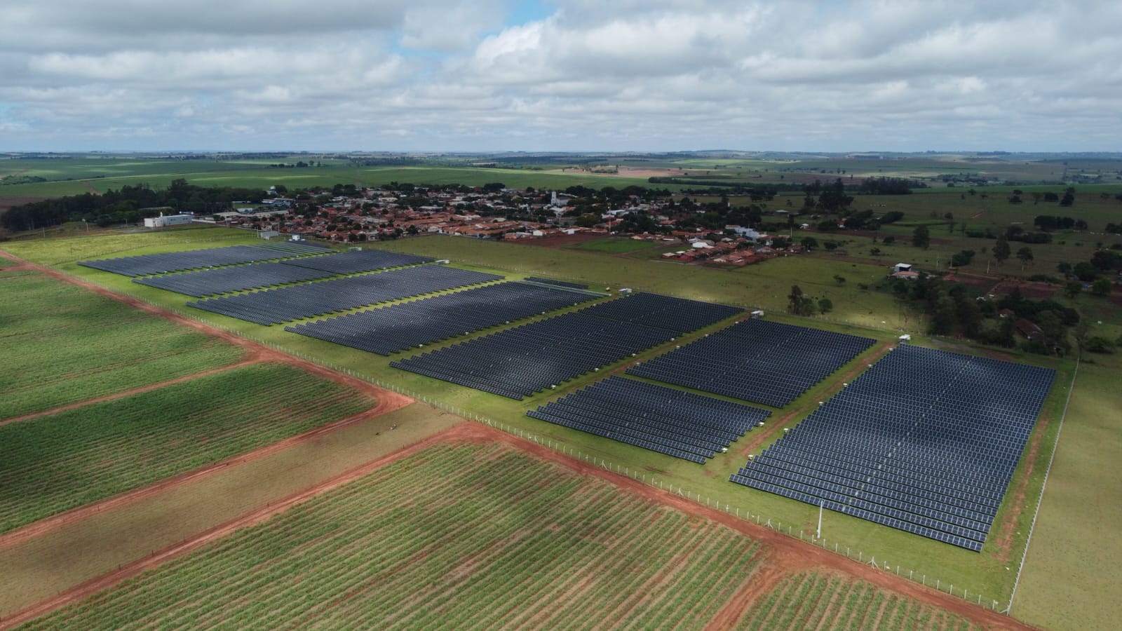 Energia solar por assinatura se torna solução para reduzir conta de luz
