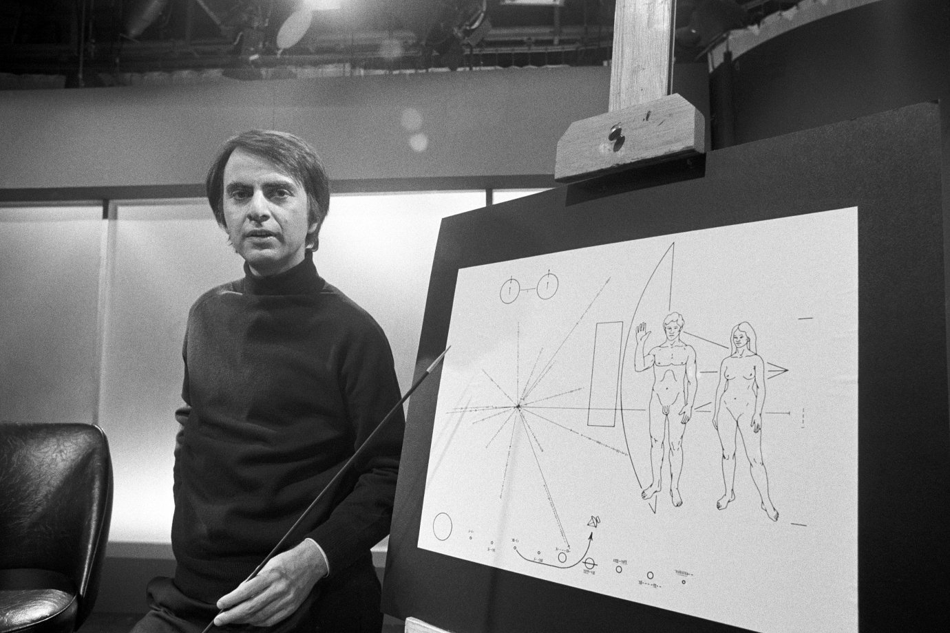 Carl Sagan defendeu a exploração de Vênus em vez de Marte para a ciência
