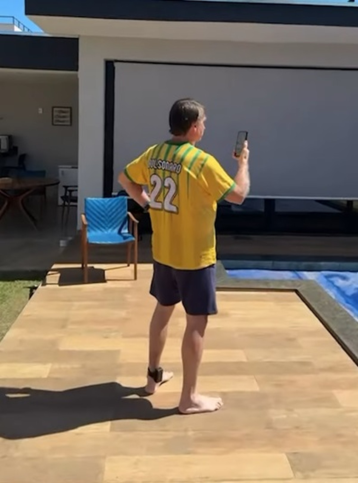 PF apreende celular de Bolsonaro durante cumprimento de prisão domiciliar