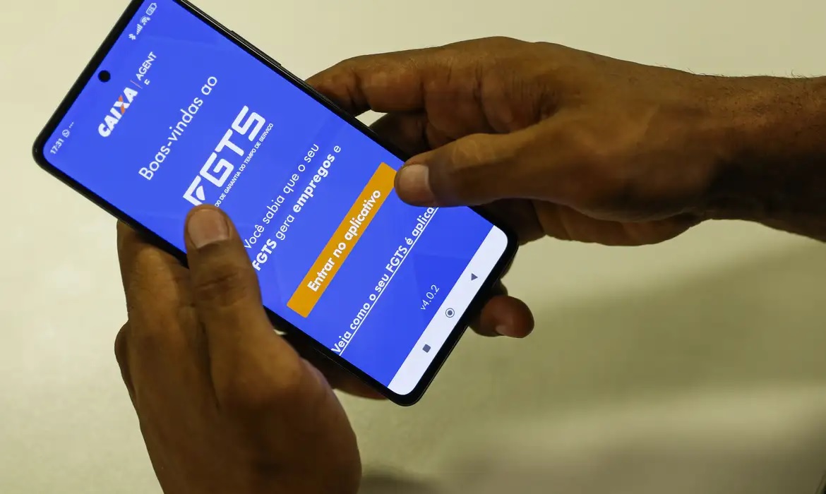 Conselho Curador do FGTS aprova distribuição de R$ 13 bi aos trabalhadores em 2024