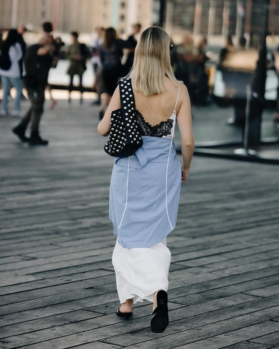 Bolsa da Khaite se torna o acessório mais cobiçado entre as fashionistas