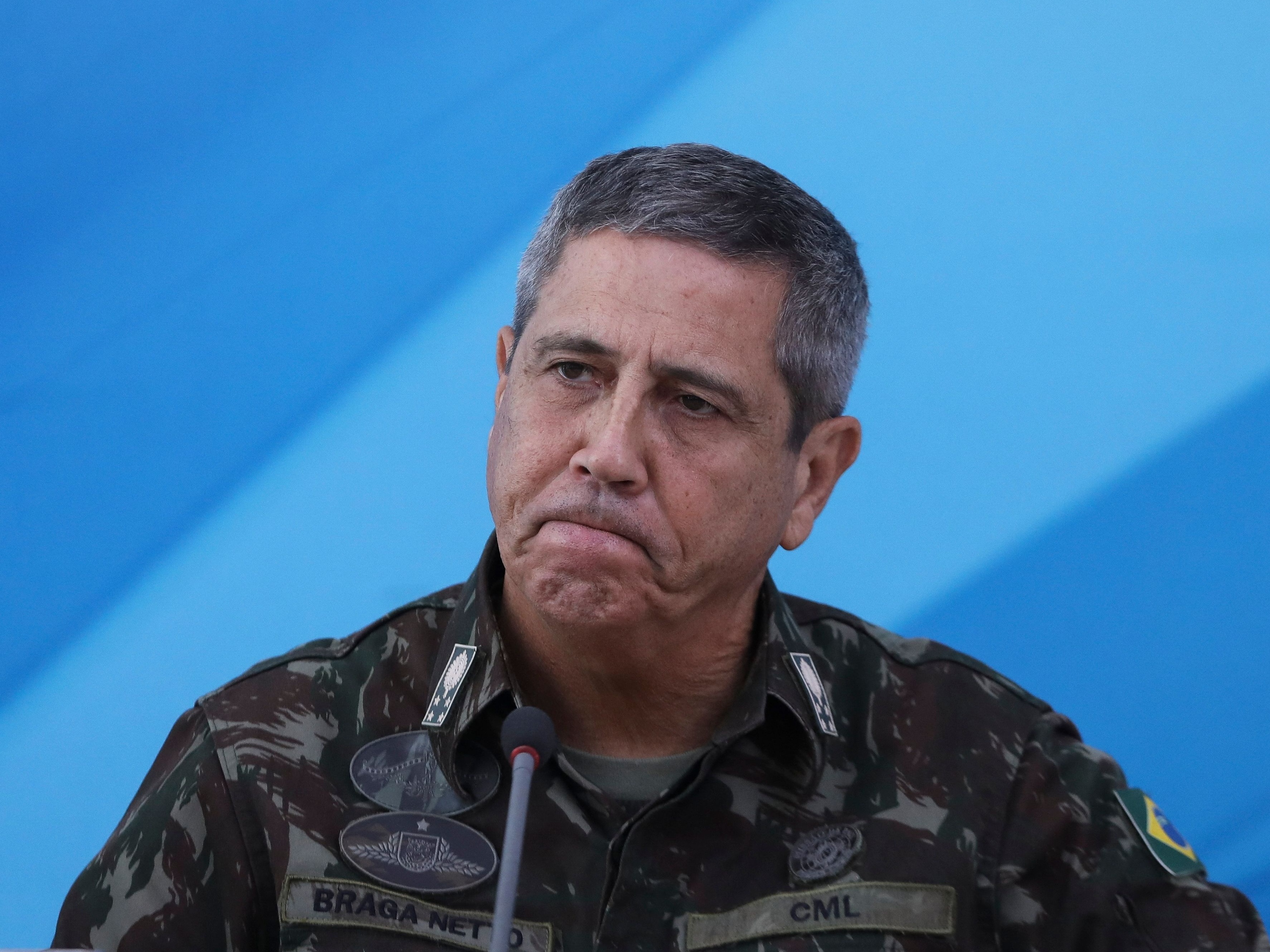 Braga Netto solicita revogação de prisão e igualdade de tratamento com Bolsonaro