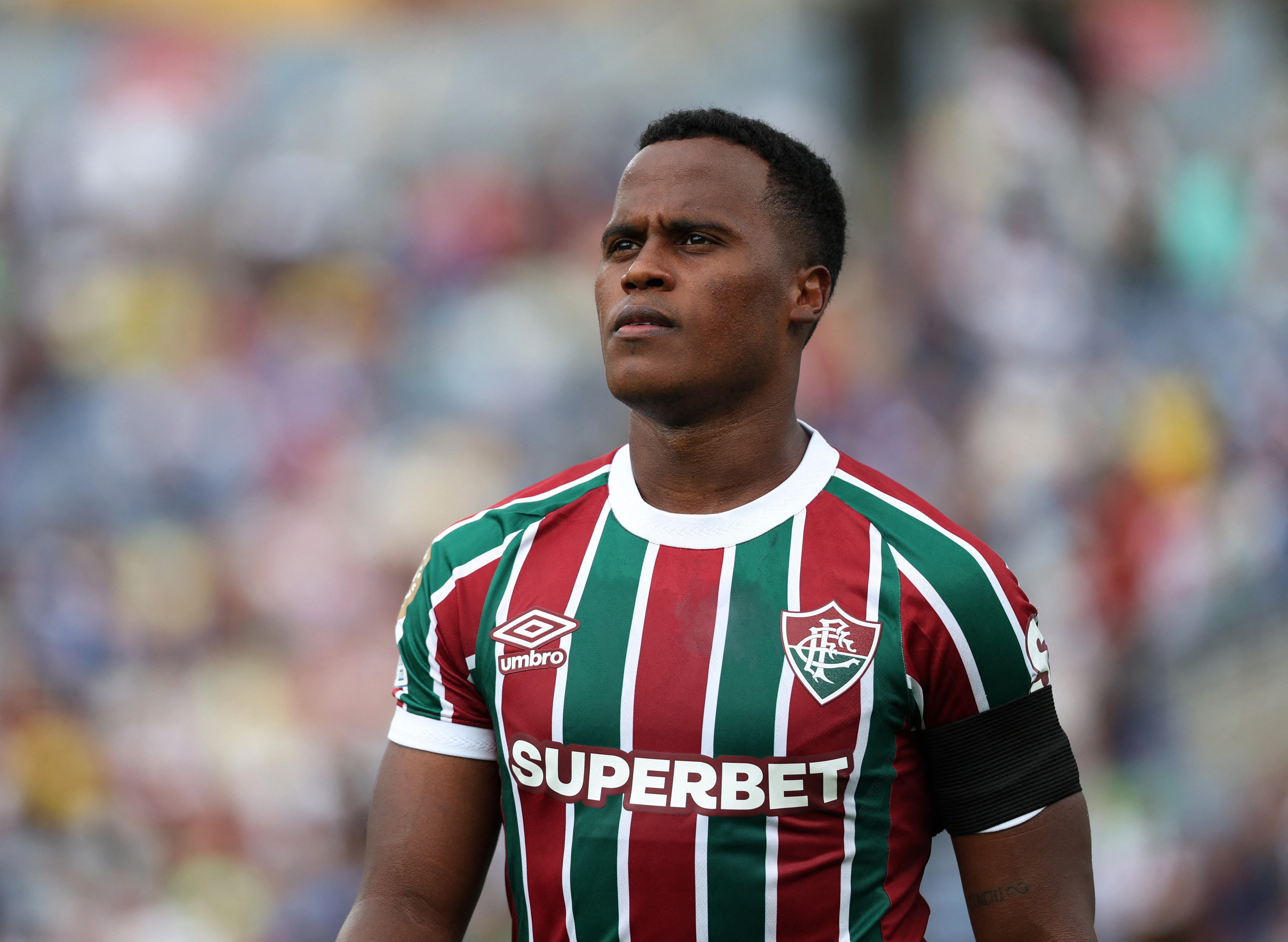 Fluminense negocia venda de Jhon Arias, mas jogador deve continuar no clube
