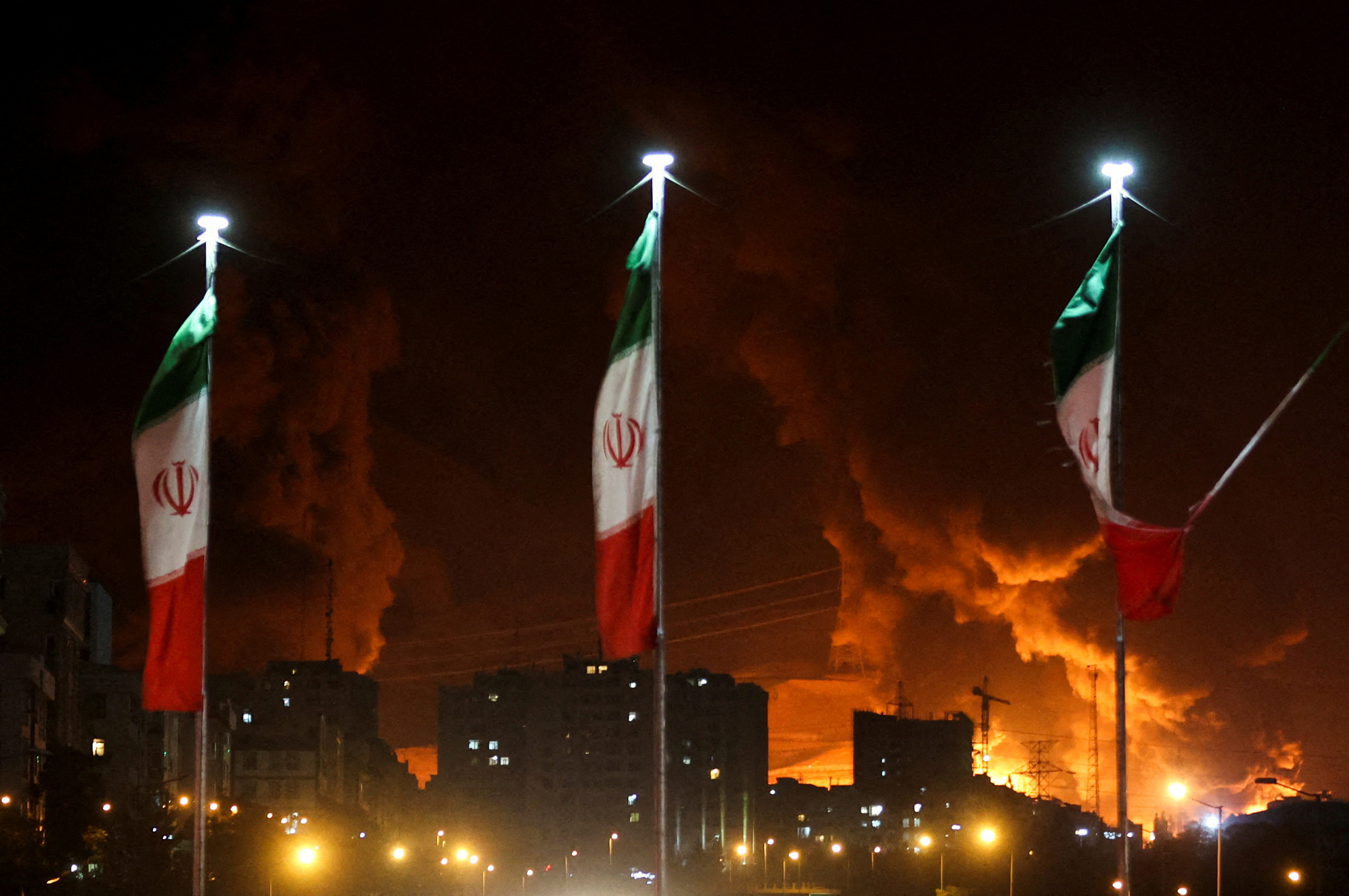 Irã revela sua trajetória nuclear e o impacto no conflito com Israel