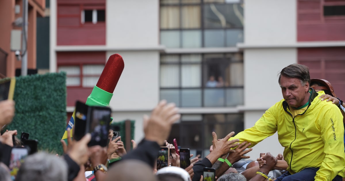 Jair Bolsonaro tem ganhado evidência nas discussões sobre a anistia (Foto: Tiago Queiroz/Estadão)  
Lula e Jair Bolsonaro têm dificuldades para emplacar candidaturas para 2026 (Foto: Wilton Júnior/Estadão e Tiago Queiroz/Estadão)