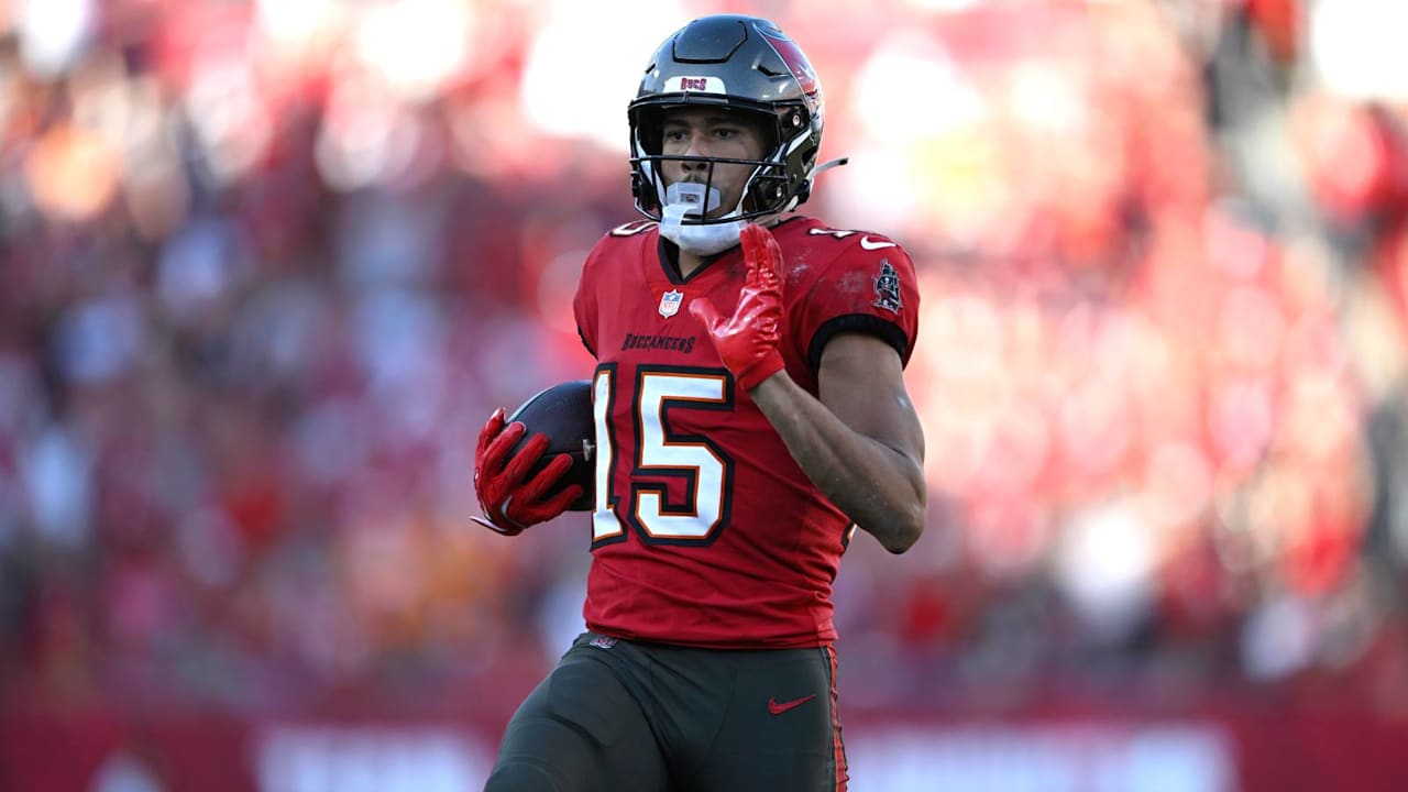Jalen McMillan mantém bom desempenho e impressiona na temporada de 2025