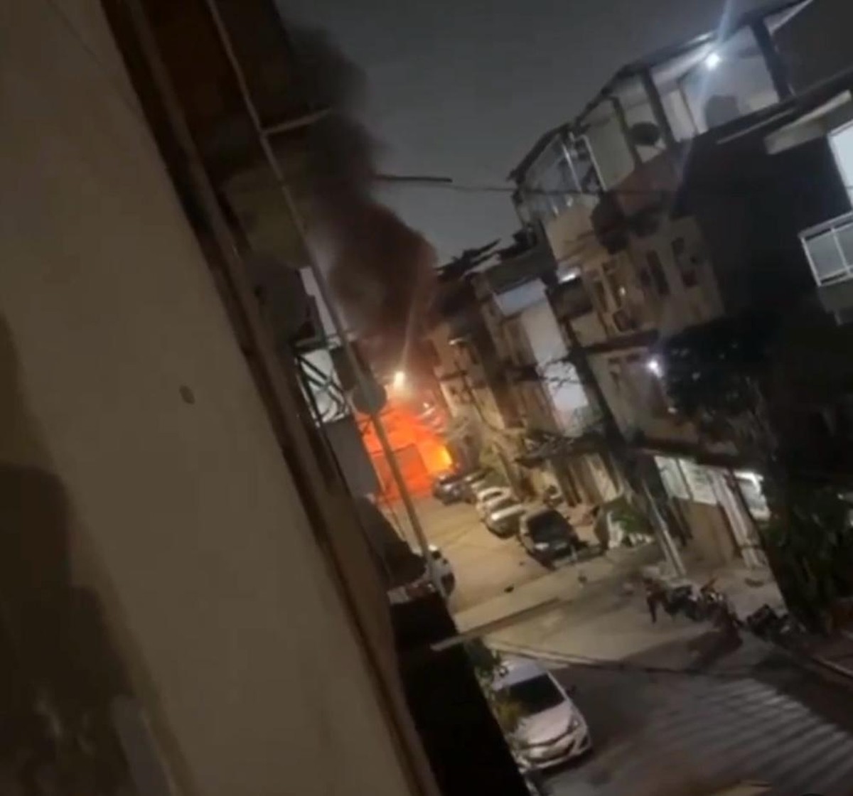 PM realiza operação na Maré e deixa um homem ferido por disparos