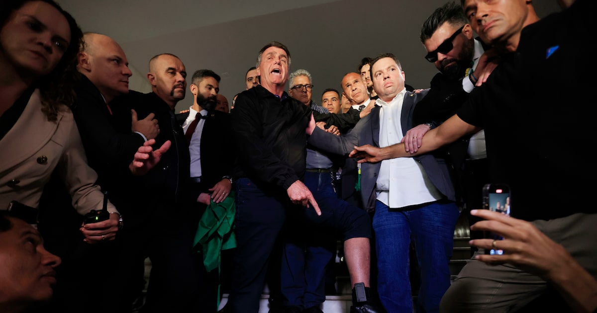 Juristas defendem legalidade de decisão de Moraes, mas criticam falta de clareza