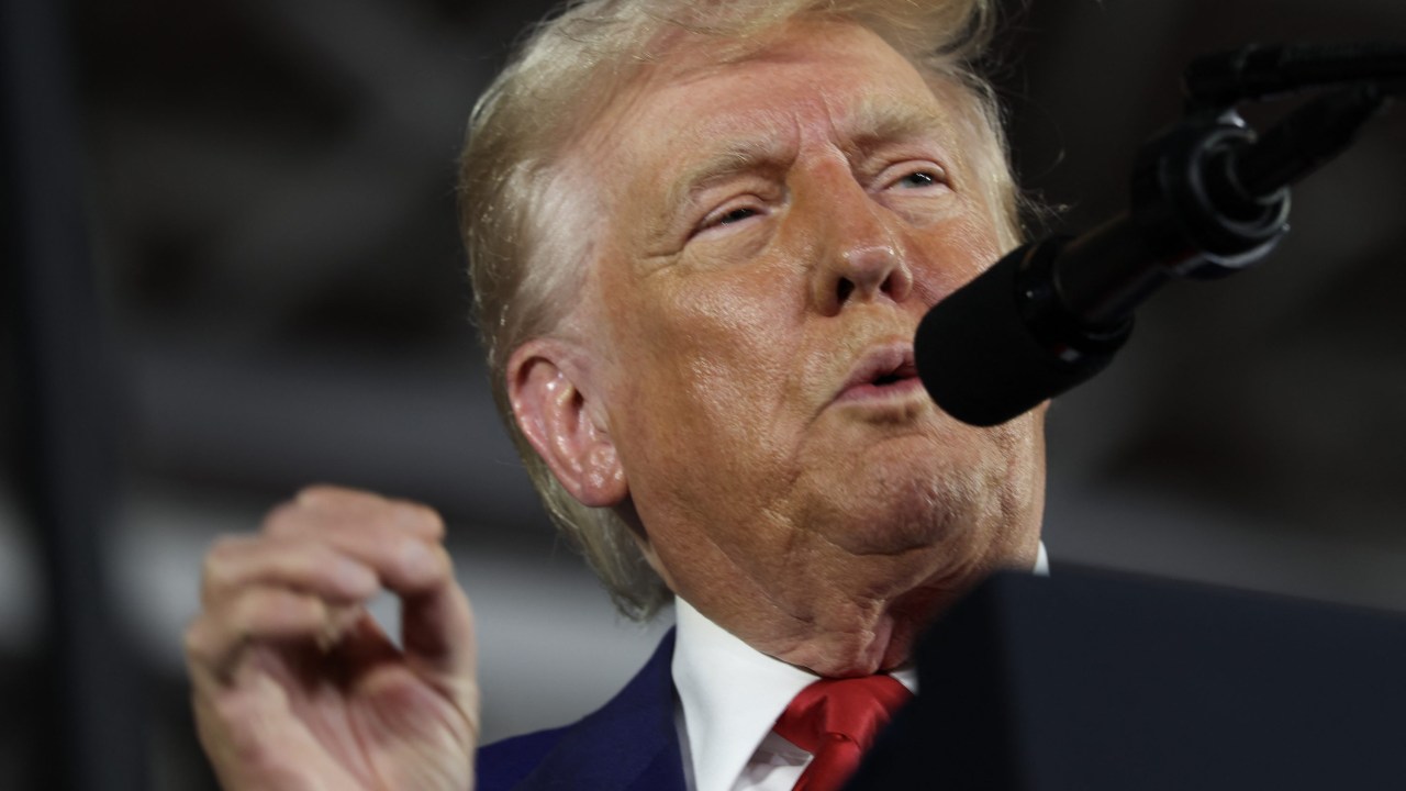 Trump propõe tarifas de 50% sobre produtos da União Europeia a partir de junho