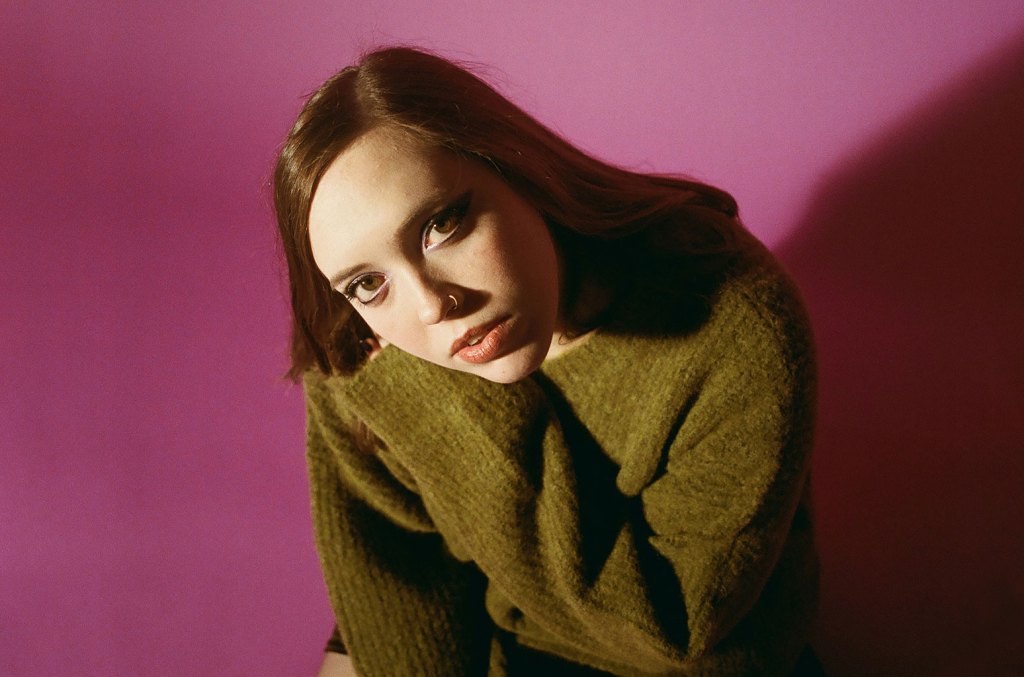 Soccer Mommy interpreta 'Gold Soundz' do Pavement em nova versão musical