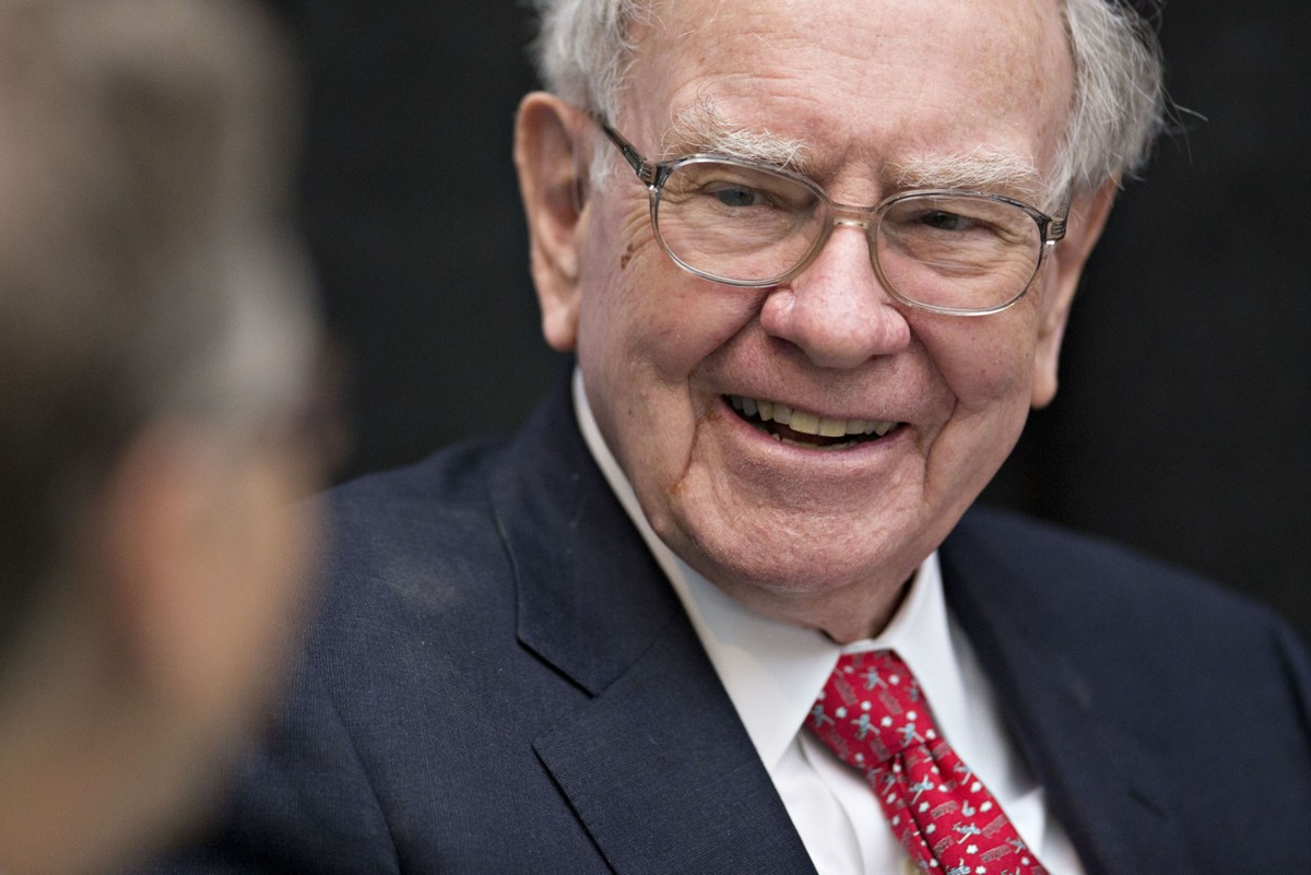 Warren Buffet destina R$ 33 bilhões para fundações sociais em nova doação