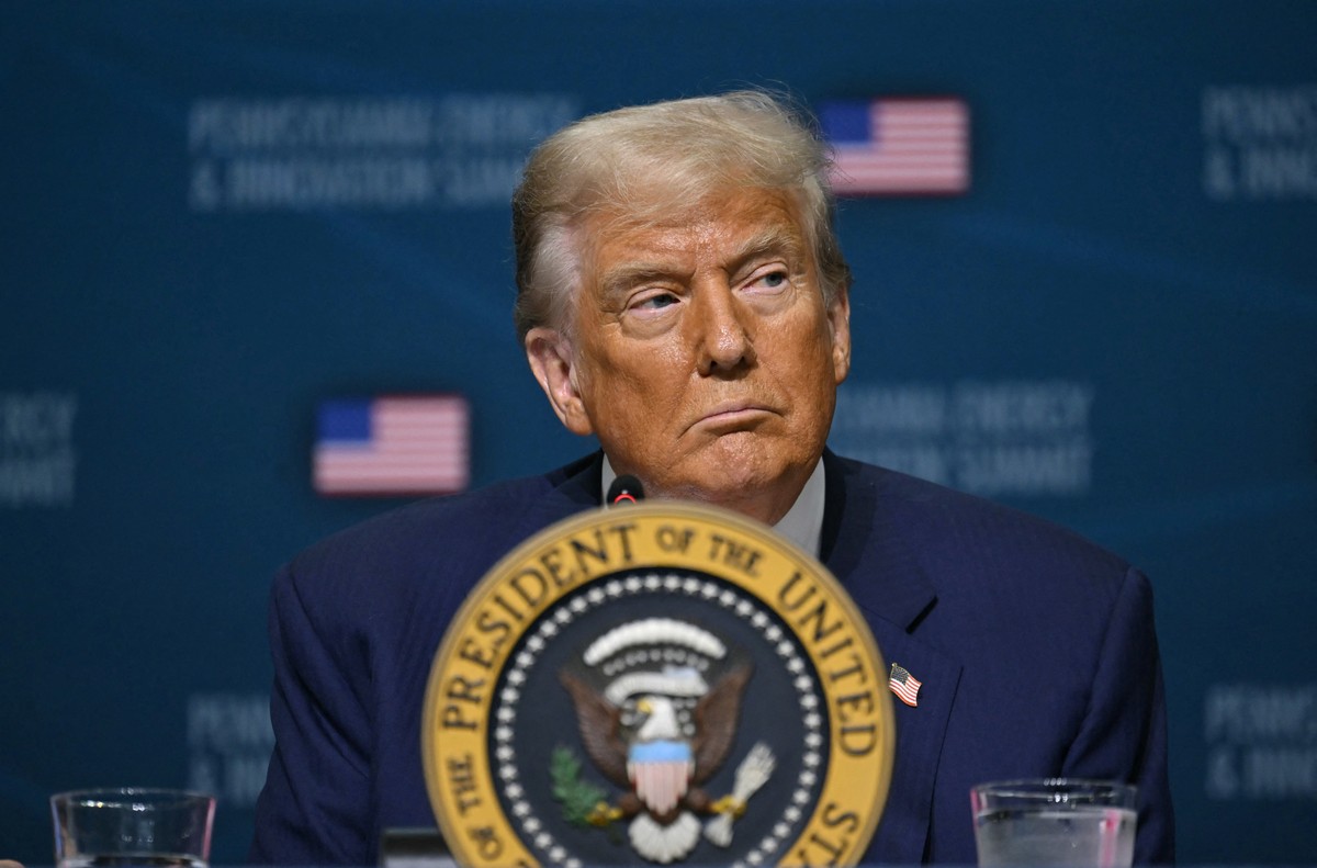 Trump decide taxar produtos brasileiros em 50% por decisão própria