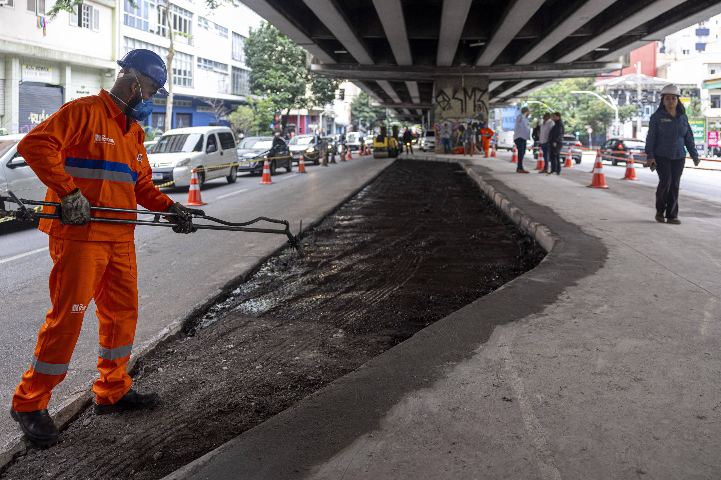 Minhocão enfrenta polêmicas com novo projeto de estacionamento na cidade de São Paulo