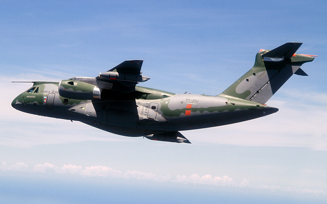 Embraer avança em negociações para vender cargueiro KC-390 a até 10 países