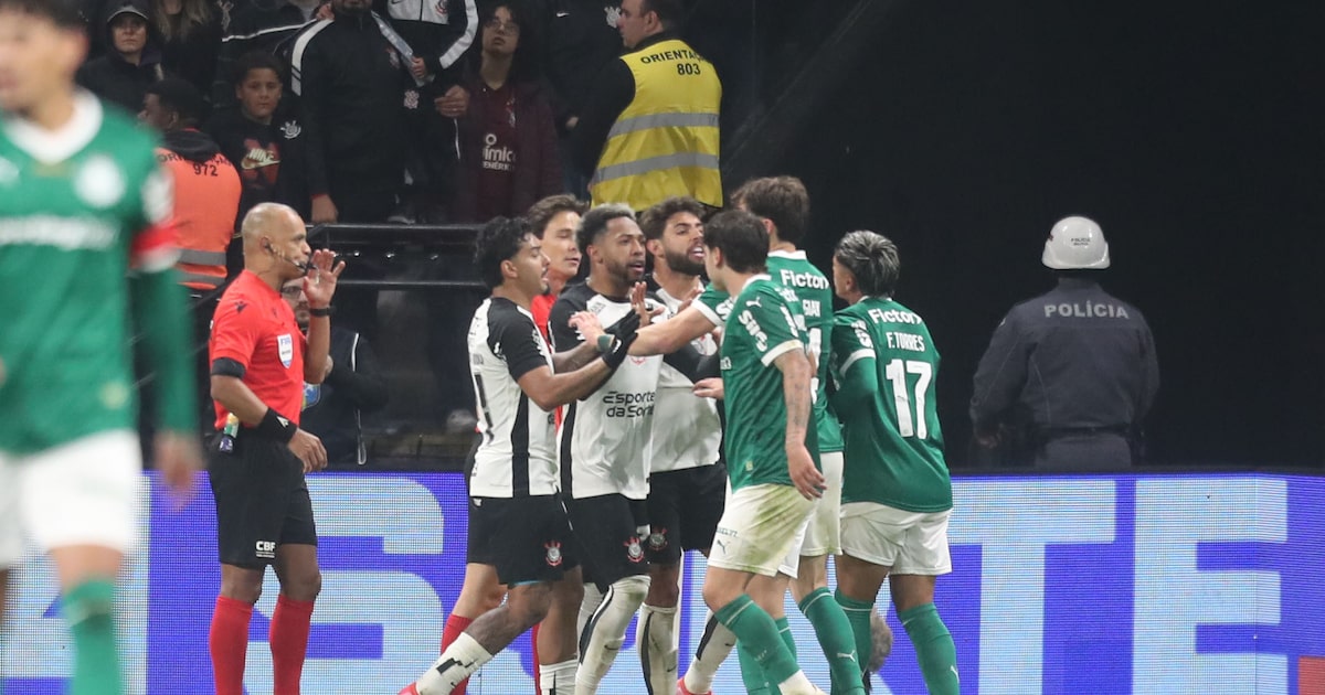 Corinthians pode ser punido por objetos arremessados durante o Dérbi