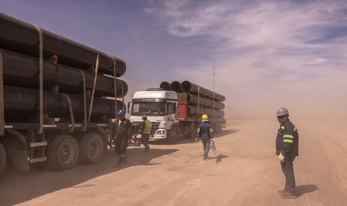 Argentina obtém US$ 2 bilhões para financiar oleoduto de Vaca Muerta