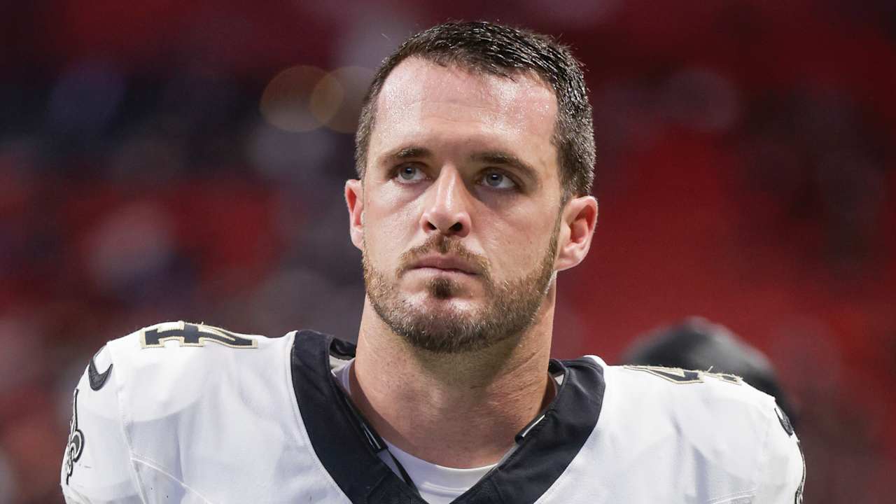 Derek Carr decide se aposentar e renuncia a R$ 30 milhões em cirurgia não realizada