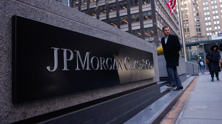 JPMorgan recebe upgrade da KBW após queda de ações por downgrade anterior