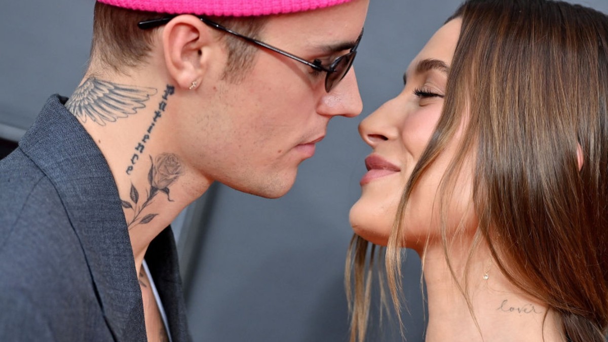 Após rumores de crise, Justin Bieber exaltou Hailey Bieber em postagens nas redes (Foto: Getty Images)