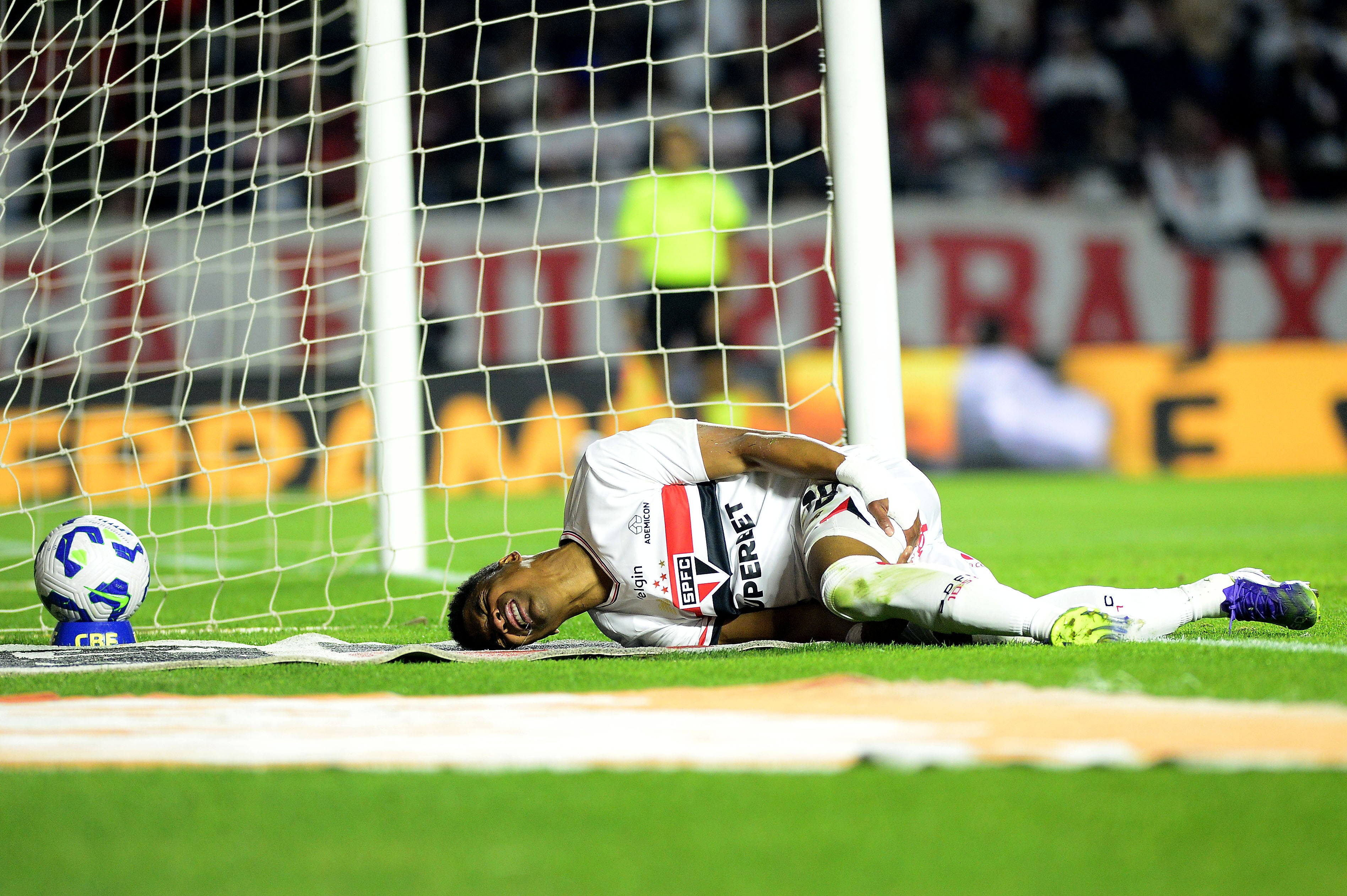 São Paulo supera desafios e garante vitória em casa na Copa do Brasil
