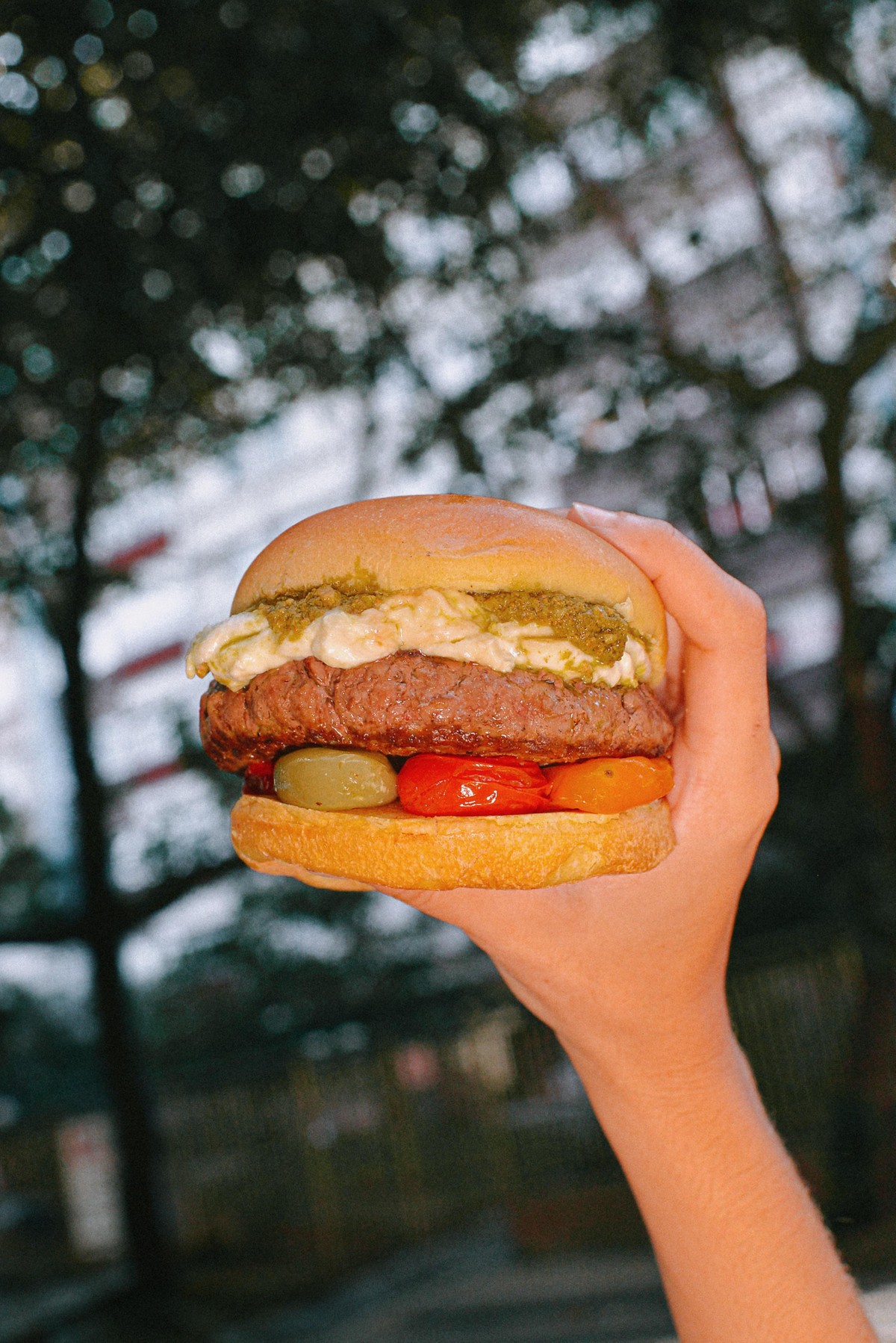 T.T. Burger reinaugura loja no Leblon com edição especial do T.T. Convida