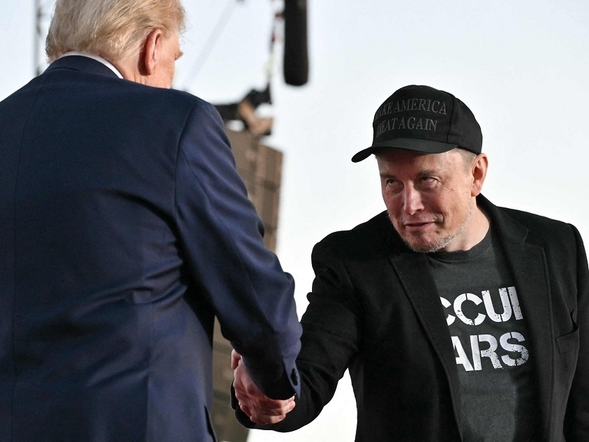 Trump elogia arrependimento de Musk por postagens nas redes sociais