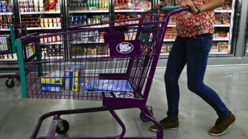 Vendas no varejo caem 4% em março, impactadas por calendário e feriados