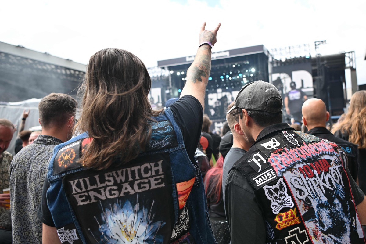 Críticos destacam show emocionante de despedida de Ozzy Osbourne nos palcos