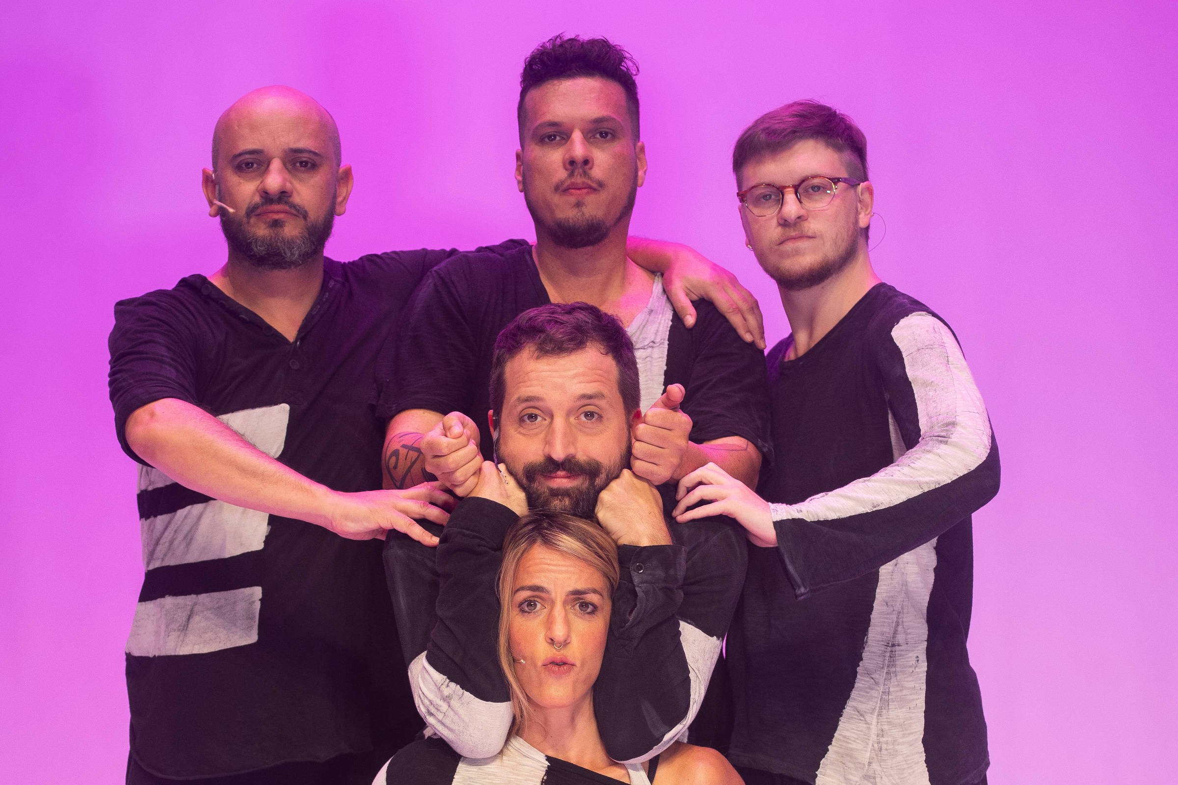 'Lady Tempestade' e 'Portátil' estreiam com sucesso no teatro de São Paulo