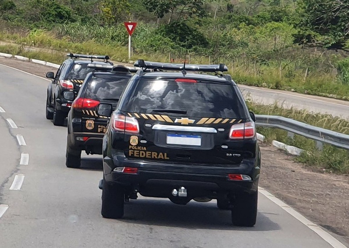 Empresário com registro de CAC é detido pela Polícia Federal no Recreio dos Bandeirantes