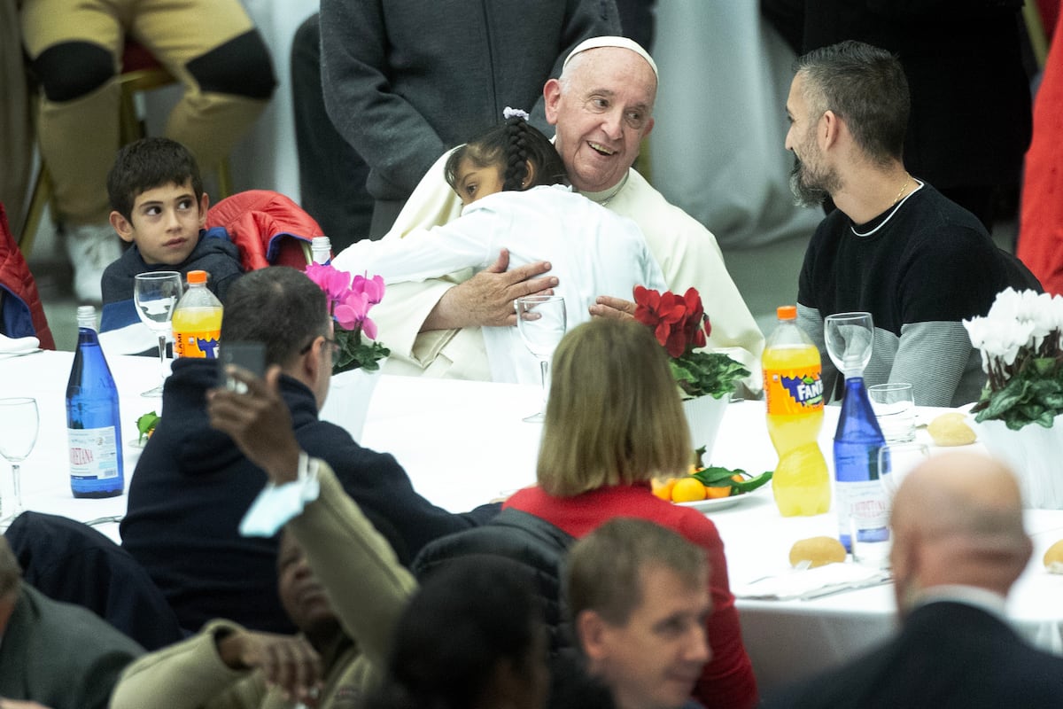 Papa Francisco promove diálogo com teologia da libertação após décadas de condenação