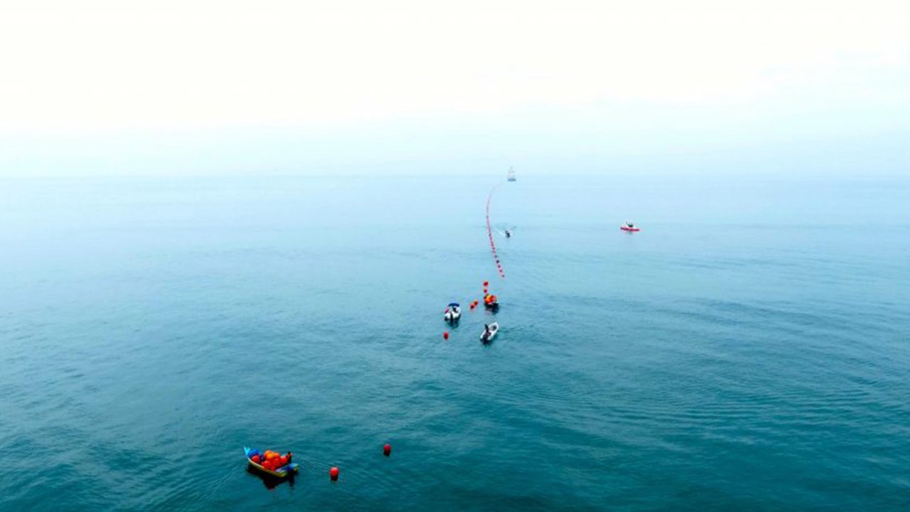 EUA buscam impedir avanço da China em tecnologia de cabos submarinos