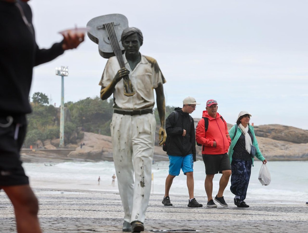 Terça-feira fria traz céu limpo e sem previsão de chuva, segundo Alerta Rio