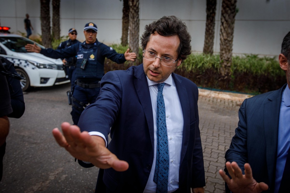 Wajngarten e advogado confirmam contato com filha de Cid, mas negam delação