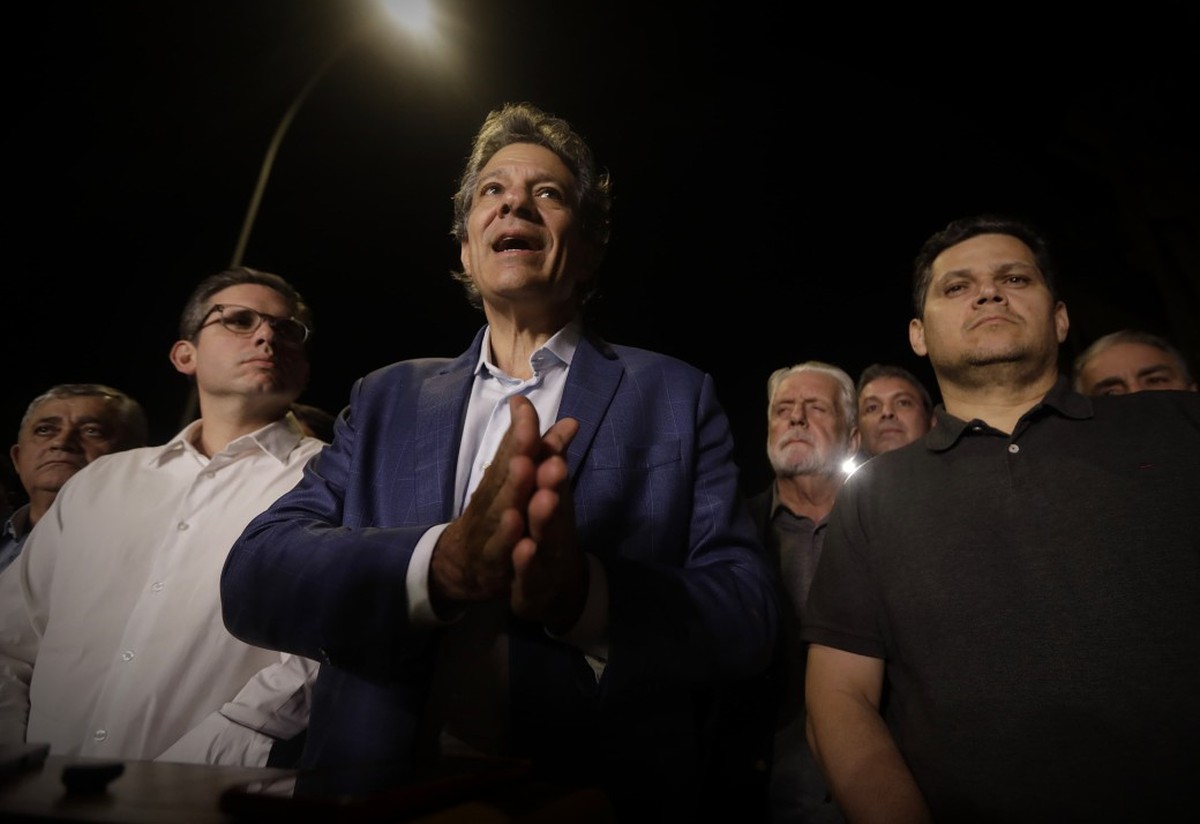 Governo e Congresso se reúnem no STF para discutir o futuro do IOF