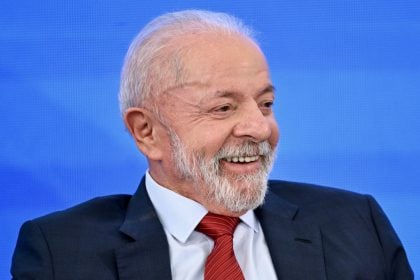 Aprovação de Lula atinge 50,2% e avaliação do governo melhora, revela pesquisa