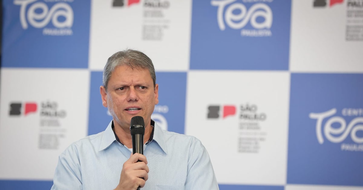 Tarcísio critica tarifas e defende patriotismo em evento no interior de São Paulo
