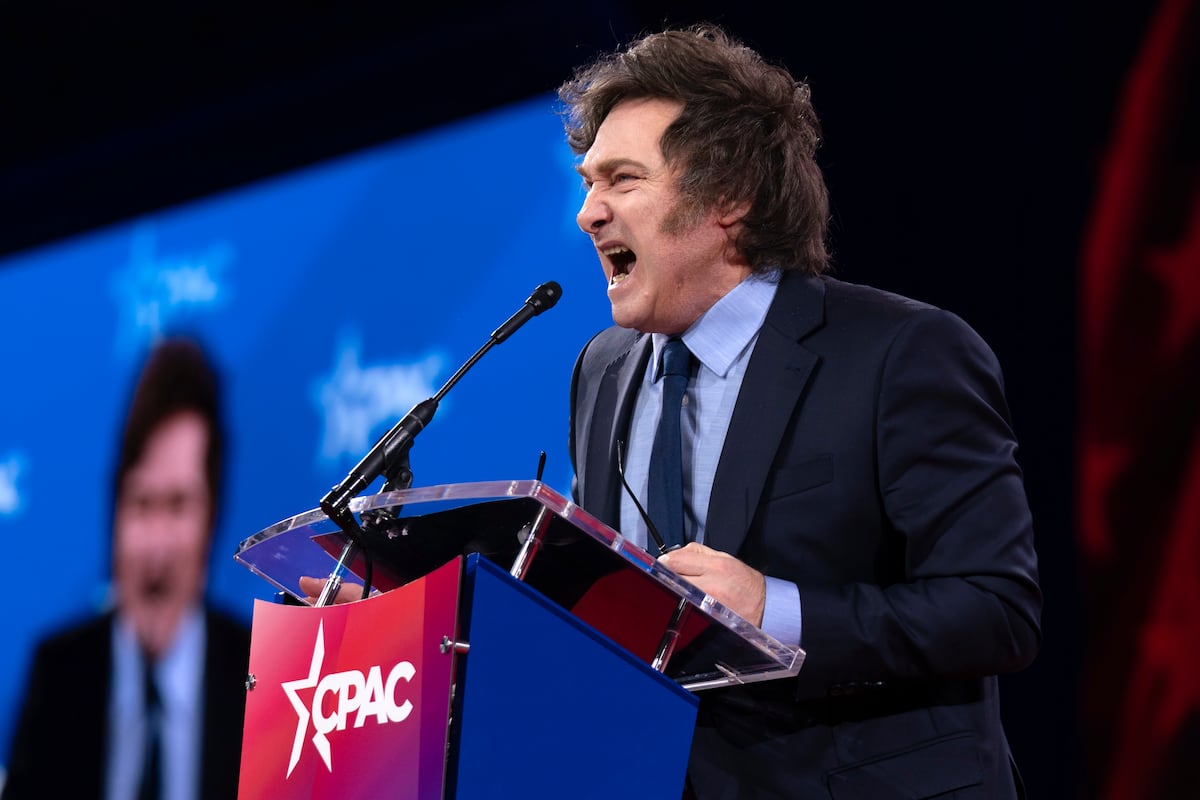 Javier Milei fala em um evento nos Estados Unidos, no dia 22 de fevereiro. (Foto: Jose Luis Magana/AP)
