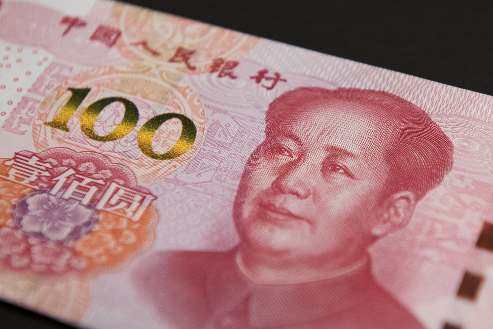 Yuan ultrapassa 7,20 em relação ao dólar pela primeira vez desde setembro de 2023