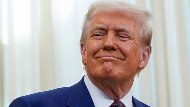 Trump surpreende com novas tarifas comerciais antes de evento global importante