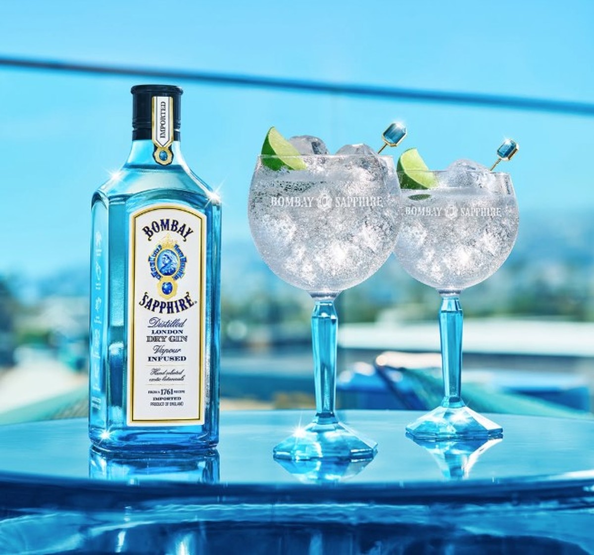 Gin Bombay Sapphire lança drinques autorais em bares do Rio de Janeiro