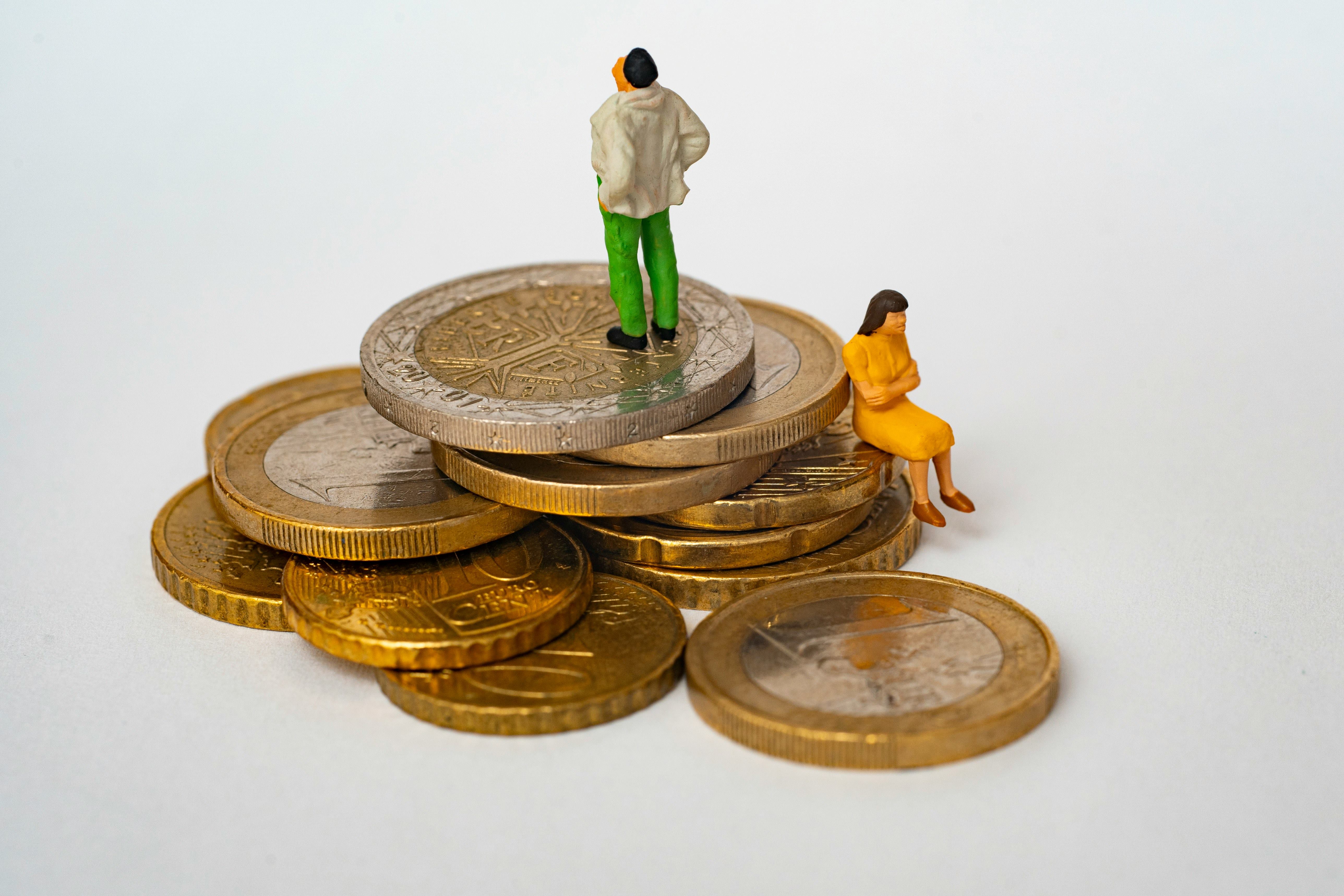 Casais podem economizar R$ 50 mil em um ano com planejamento financeiro eficaz