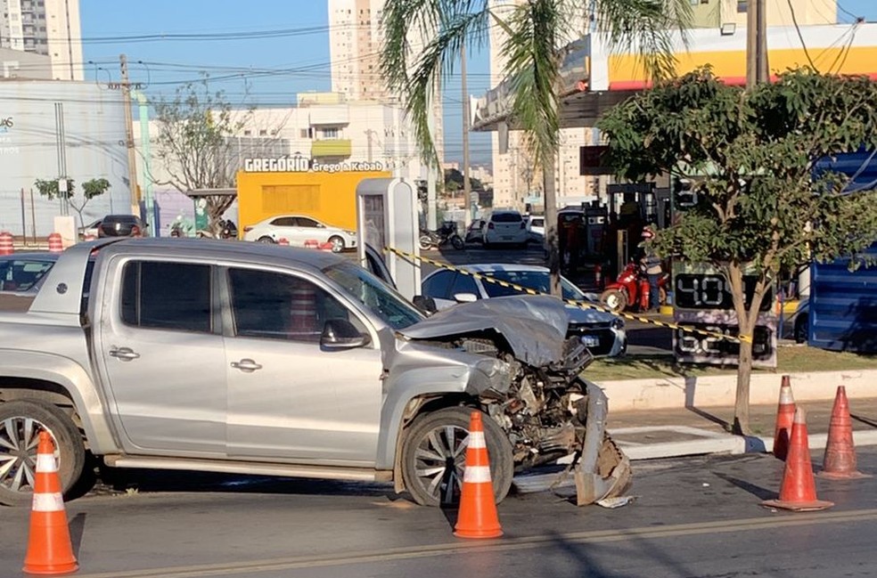 Ex-jogador da seleção brasileira de vôlei é assassinado em carro em Cuiabá