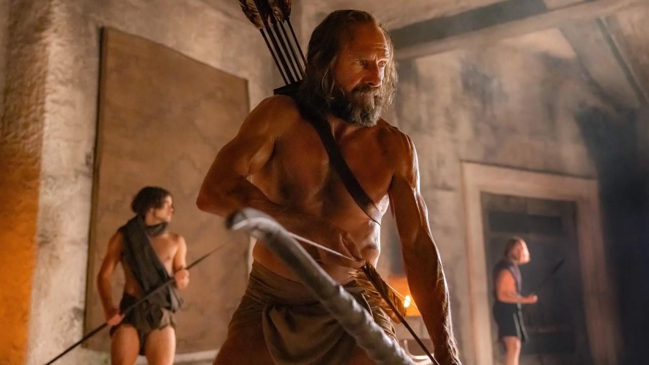 Ralph Fiennes em 'O Retorno' (Foto: Divulgação)  
Ralph Fiennes em 'Conclave' (Foto: Divulgação)