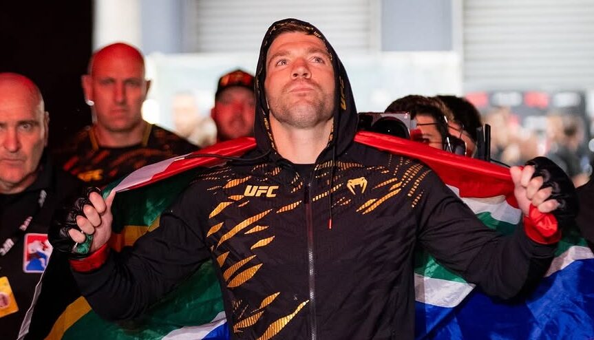 Dricus du Plessis em entrada no UFC 312 (Foto: Reprodução/Instagram/UFC India)
