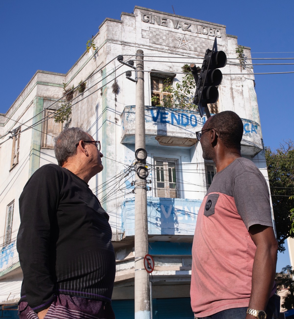 Moradores e pesquisadores reativam antigas salas de cinema no subúrbio carioca