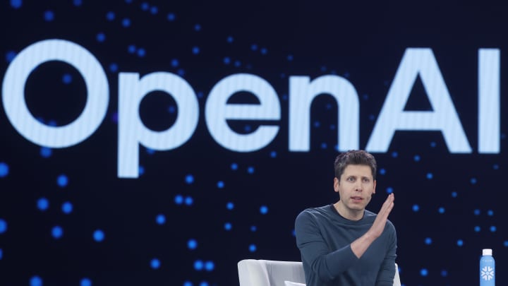 OpenAI lança modelos de IA mais acessíveis para competir com gigantes do setor